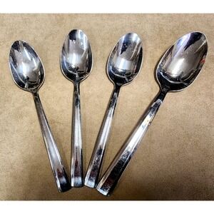 Studio Cuisine Delancey Glossy stainless flatware 3‎ teaspoons + 1 Tablespoon